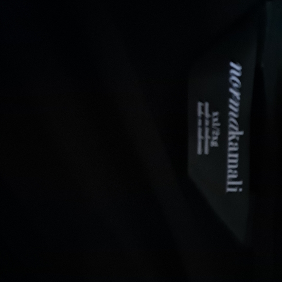 Norma Kamali BLACK DRESSLONG SLEEVE - Picture 7 of 8